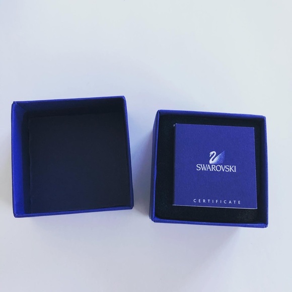 NWT* SWAROVSKI TEDDY PENDANT - Picture 6 of 7